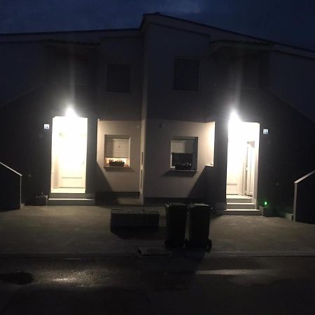 Apartman Petra 1 维尔 外观 照片